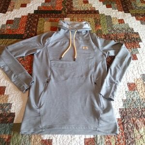 Under armour funnel neck pullover